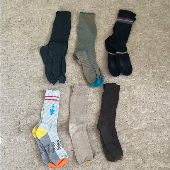Assorted Men's Socks Collection - Picture 1 of 1